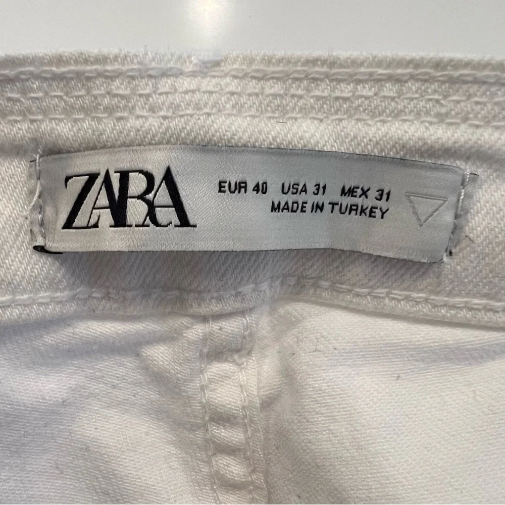 Zara Men's Distressed Ripped Skinny Jeans White 31x30